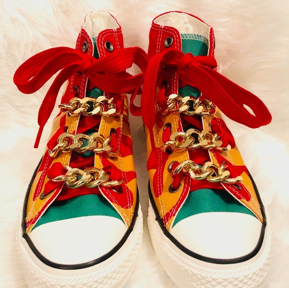 Converse All-stars size 9 - Picture 2 of 5